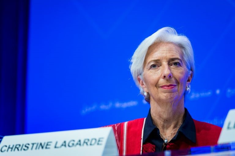 Resultado de imagem para FMI: â€œVamos intrometer-nos mais nas finanÃ§as dos nossos membrosâ€, diz Lagarde